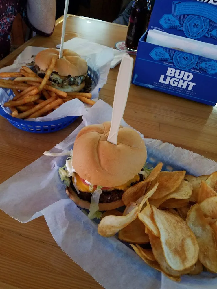 Cheese Burger Deluxe